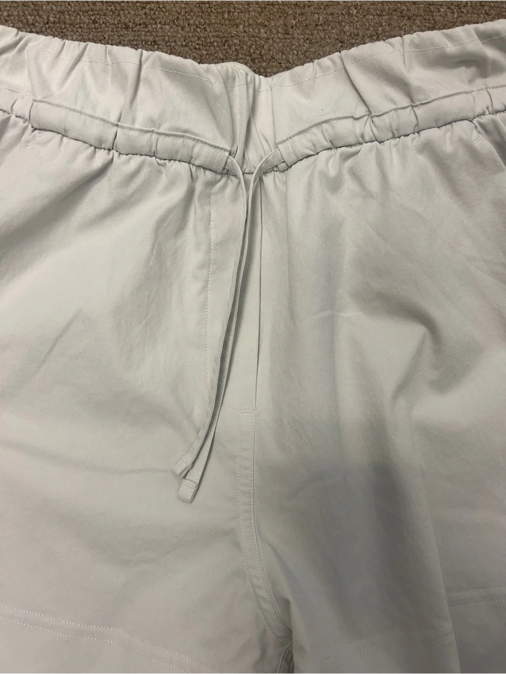 Lululemon Cinchable Waist High-Rise Woven Short 3.5